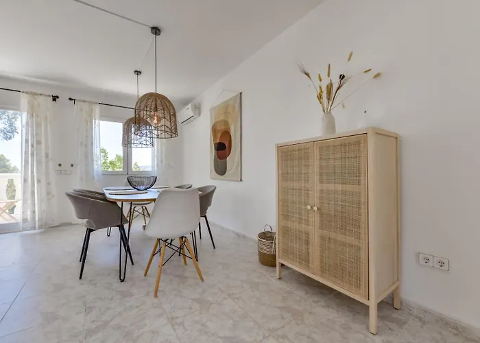 Guzman - Luz Villa *