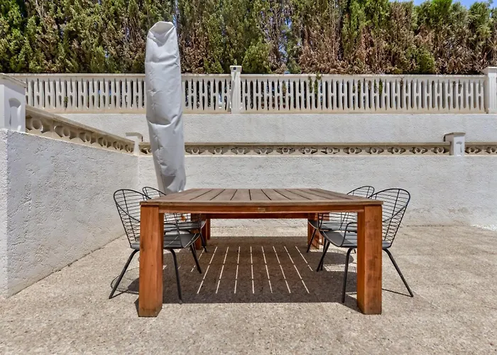 Guzman - Luz Villa *