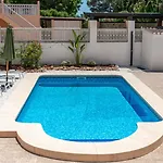 Guzman - Luz Villa Calp